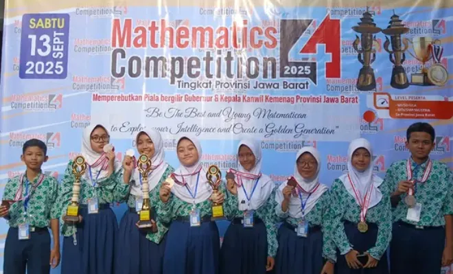 Ekstrakurikuler Klub Matematika